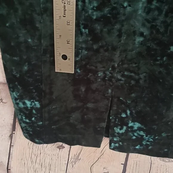 Maggy London Velour Dress - Picture 10 of 11